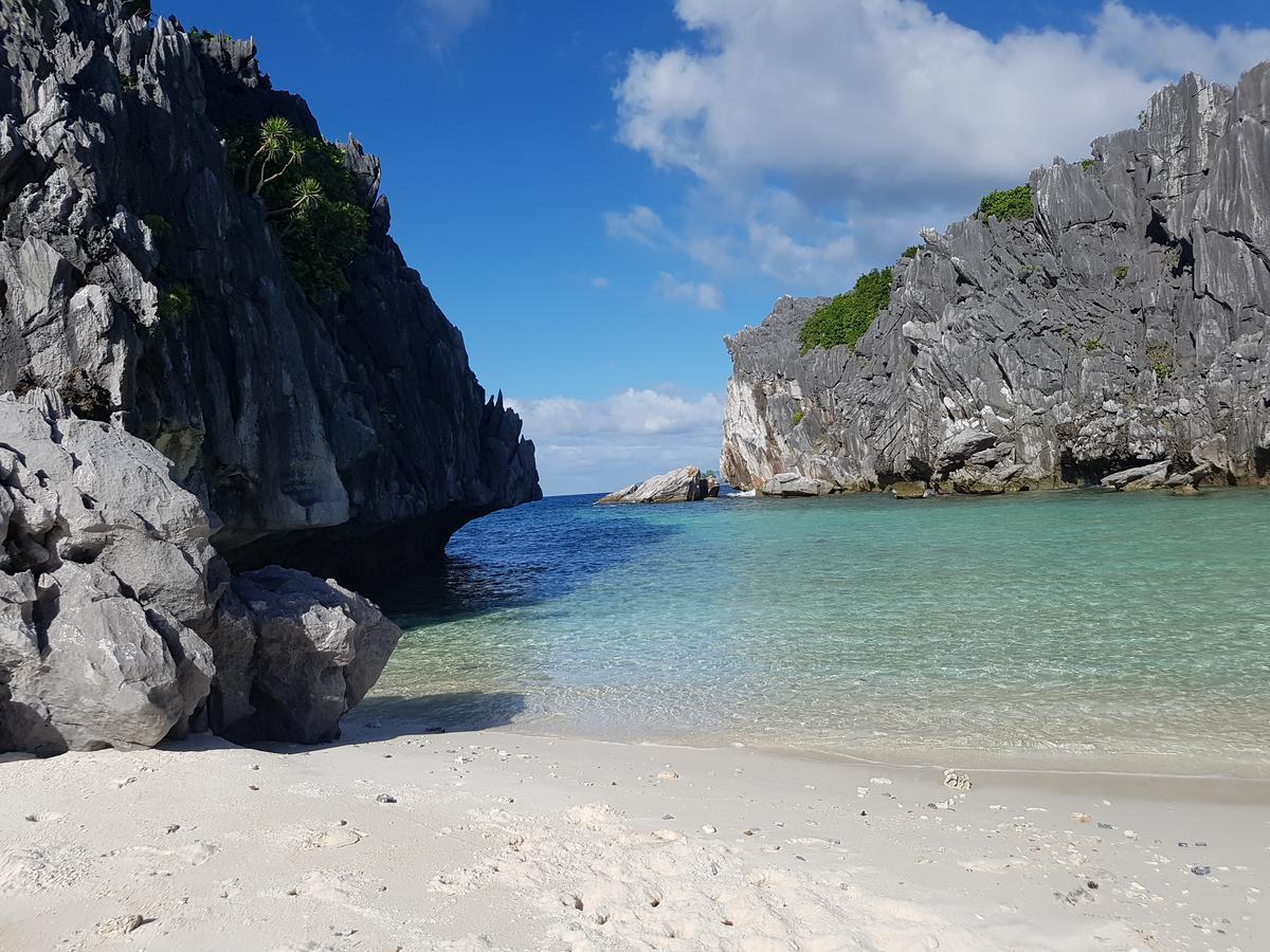 Sunny Island Resort (Adults Only) エルニド エクステリア 写真